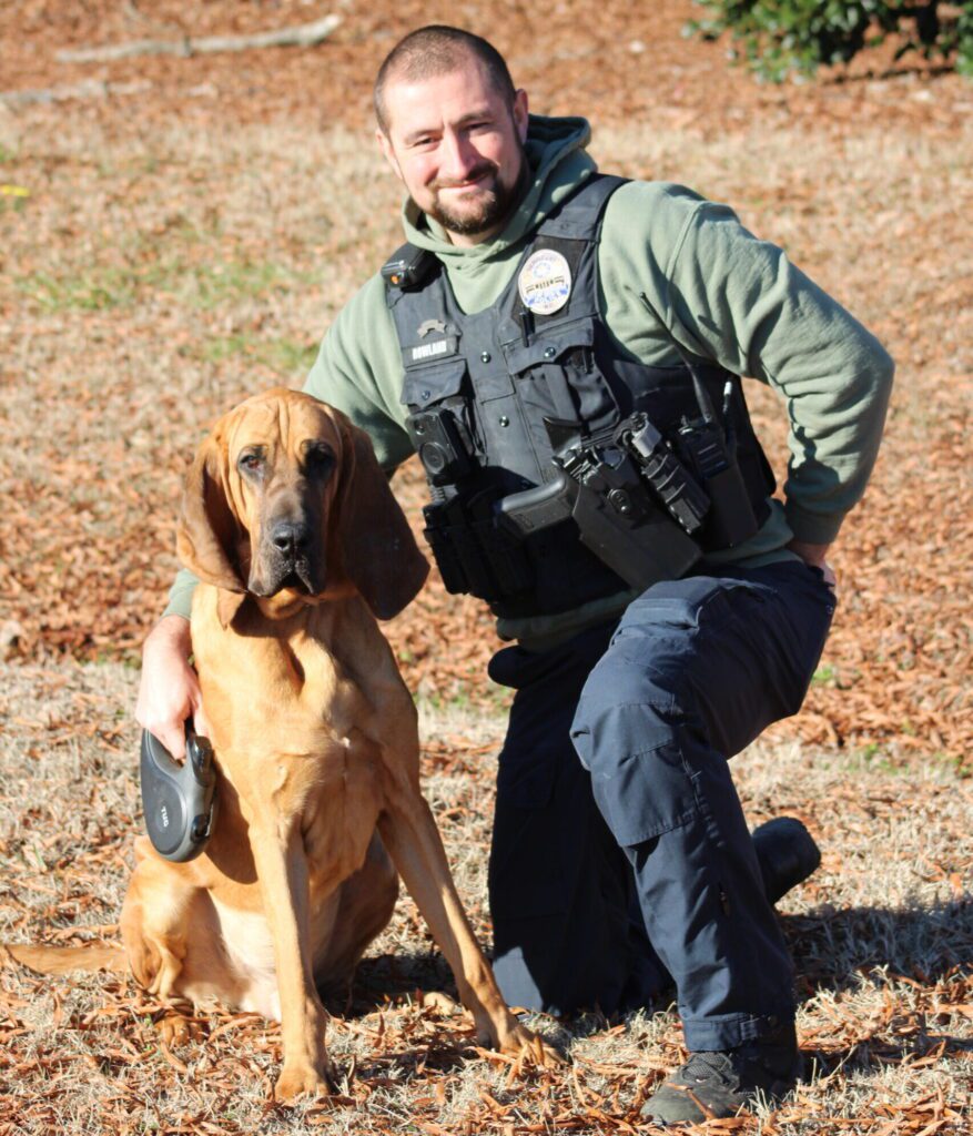 2024 Hero Dog winner Bo with his handler David.